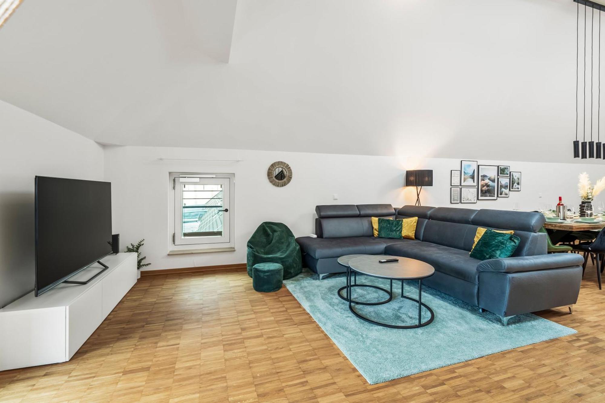 Dnd Design Loft I 170Qm I Parken I Balkon I Workstation I Netflix I Kaffee I Waschmaschine I Trockner I Xbox I Ausblick Würzburg Exterior foto