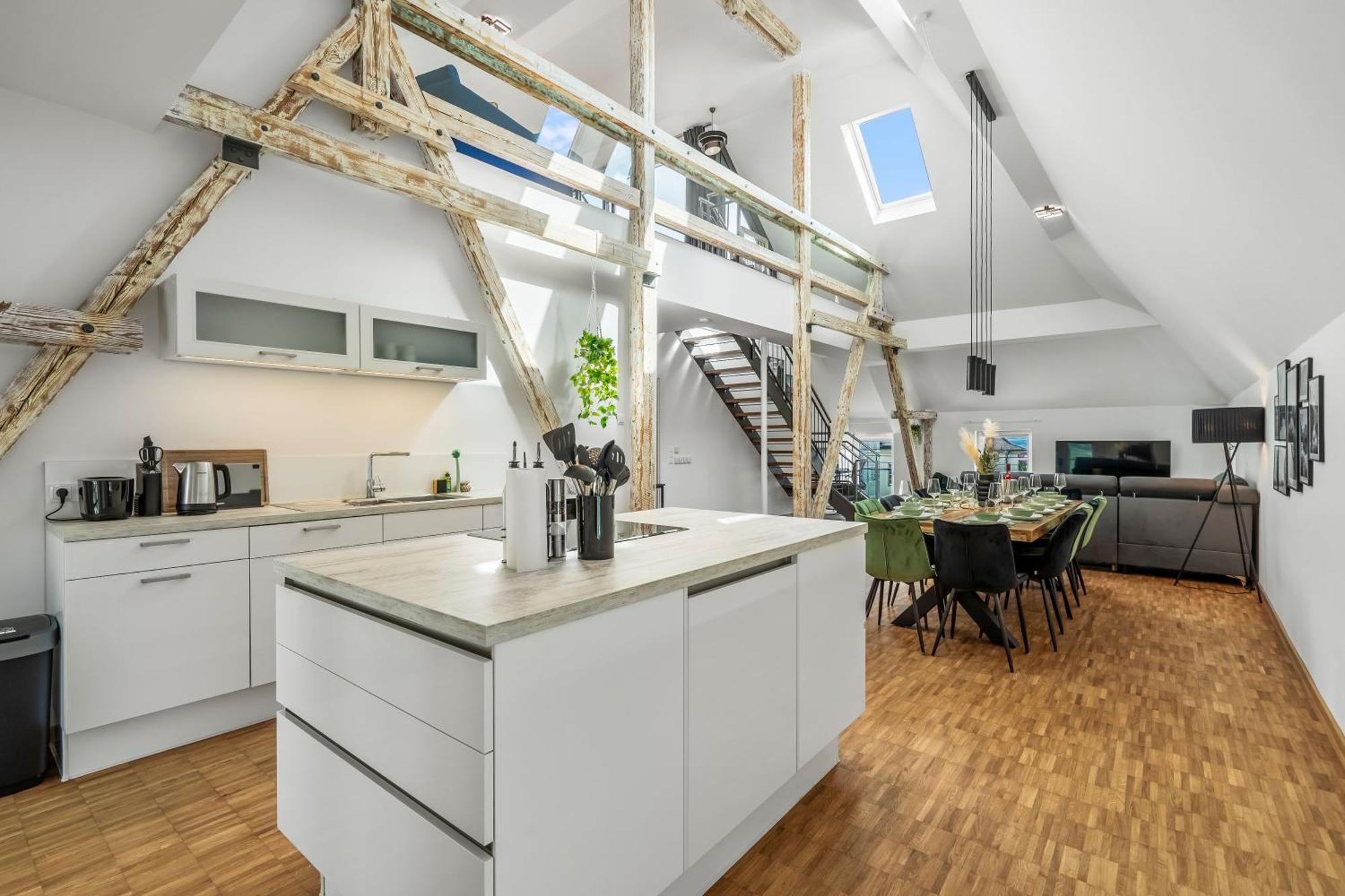 Dnd Design Loft I 170Qm I Parken I Balkon I Workstation I Netflix I Kaffee I Waschmaschine I Trockner I Xbox I Ausblick Würzburg Exterior foto